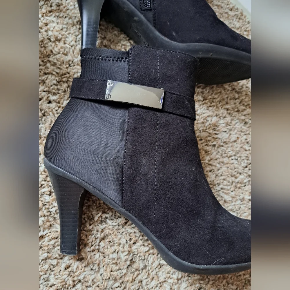 Kelly & Katie Black Buckle Heeled Booties Size 10